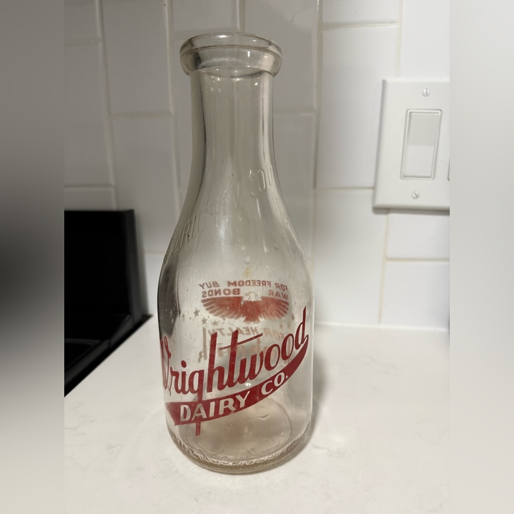 One quart bottle “WrightWood” Dairy in Chicago 1940’s.